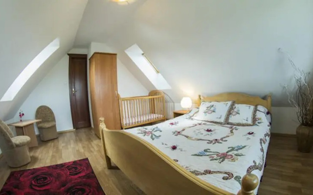 Gościniec Pod Lipą