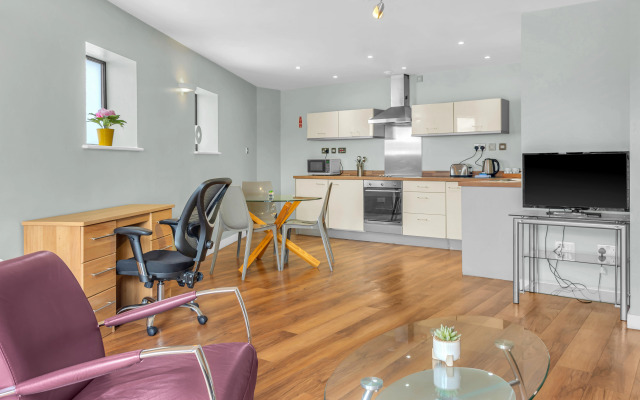 Roomzzz Leeds Headingley