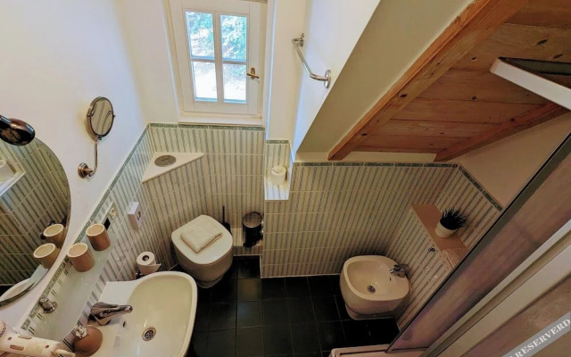 Hotel Lindequist Und Wald Hostel Sellin