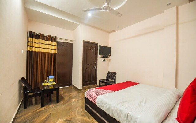 OYO Flagship 13855 Hotel Green Hills
