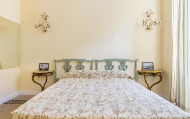 Rome Charming Suites