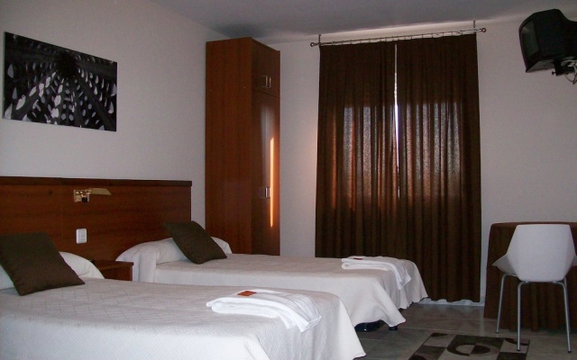 Hostal Cerecedo
