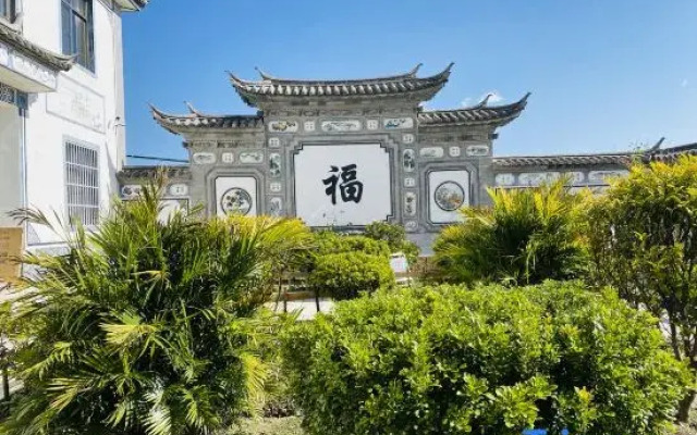 Yingshan Countryside B&B (Erhai Caicun Longkan Wharf Branch)