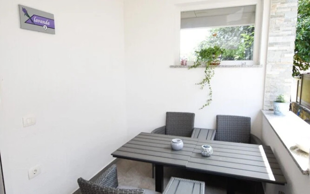 Apartmaji Sobe Zvezda