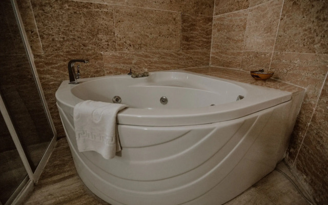 Ortahisar Cave Hotel