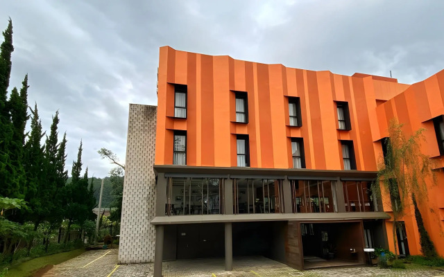 Grand Metro Hotel Puncak