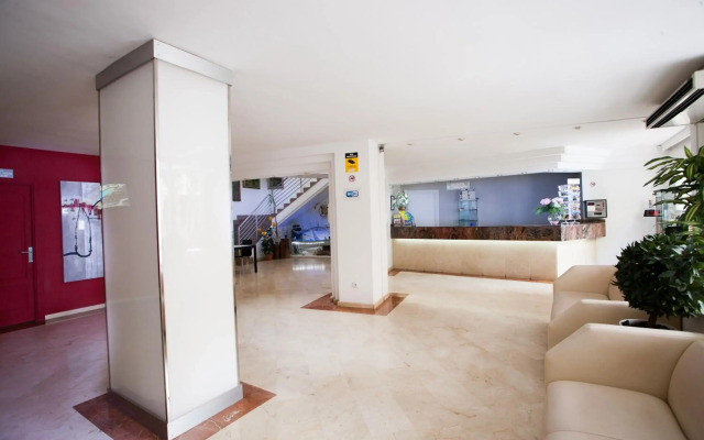 Hotel Kilimanjaro