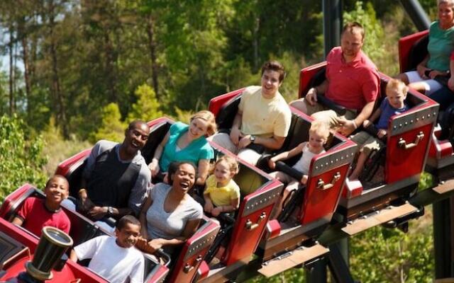 Whispering Pines 352hc