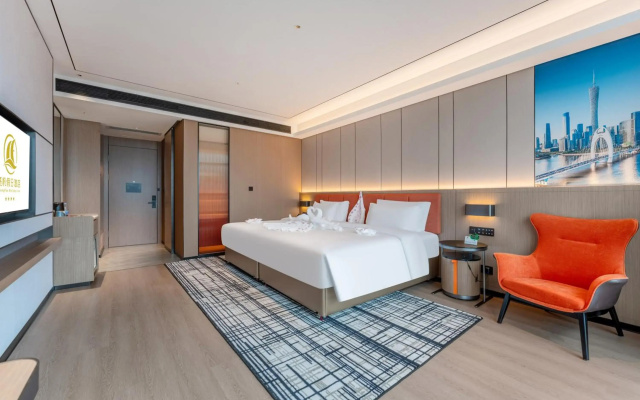 Liang Fan Holiday Inn