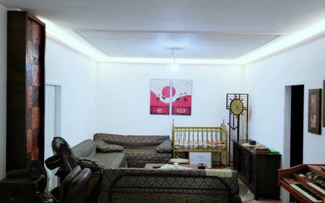 Aman Hostel
