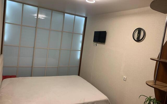 Апартаменты на улице Орджоникидзе 10