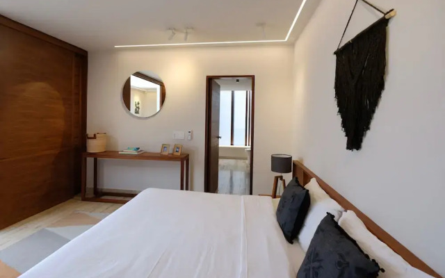 404 Awesome 1Br designer by StayPodio