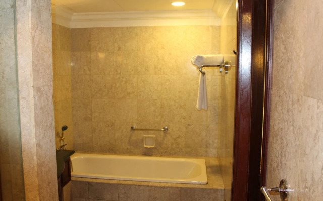 Ozone Service Suite At Times Square