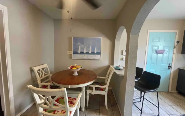 1BR Apartment in Historic Galveston