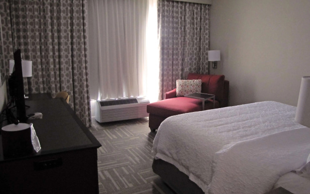 Hampton Inn McPherson