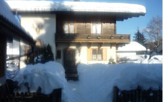 Four Elements Appartmenthaus Monarda