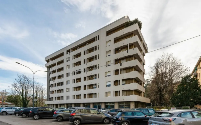 Largo Molina Apartment 1 by Wonderful Italy