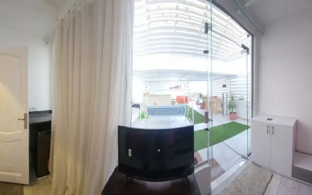 White Roof - Hurghada