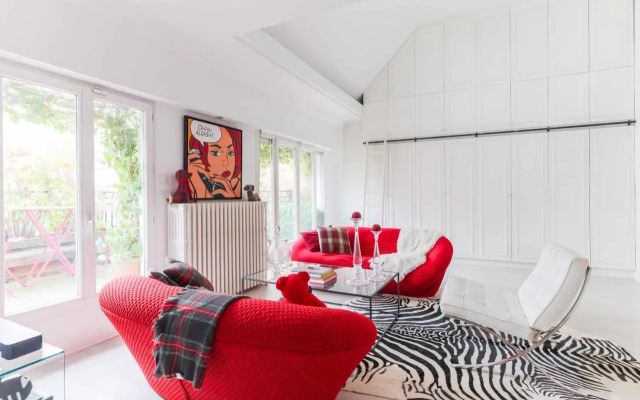 Squarebreak - Arc de Triomphe Apartments