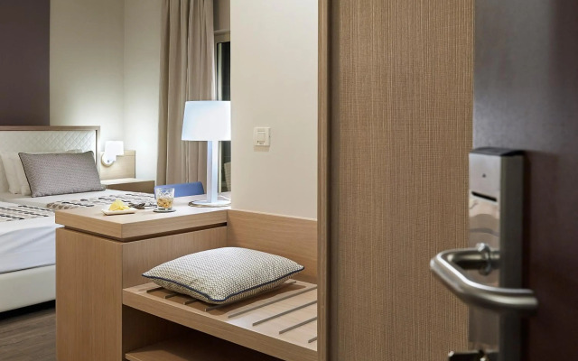 Irida Hotel