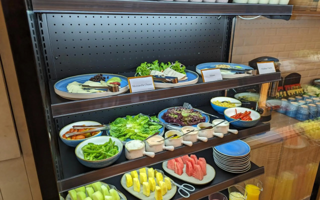 Fairfield By Marriott Jakarta Soekarno-Hatta Airport
