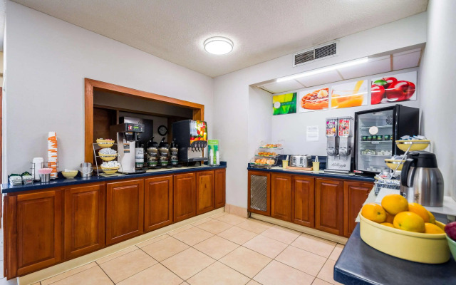 Quality Inn Fredericksburg, Central Park Area