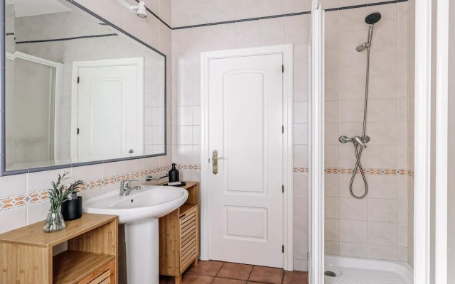 Duke - 3 Bedrooms and Office in Ibiza