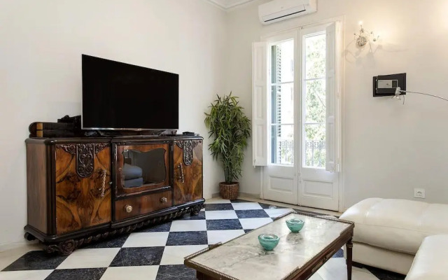 City Center Apartment with Terrace-1229