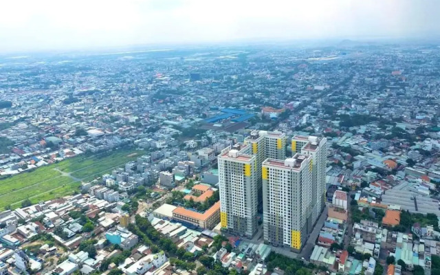 Bcons Garden Luxury Apartment