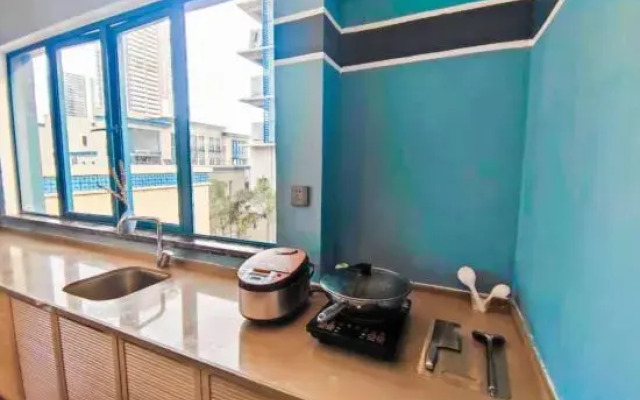 HuiDong Vanke ShuangYue Bay Waterscape Apartment Hotel