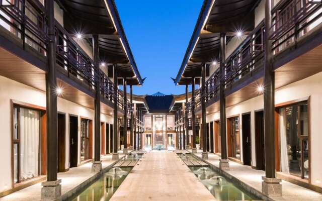 Shilily Travelling Hotel Lugu Lake