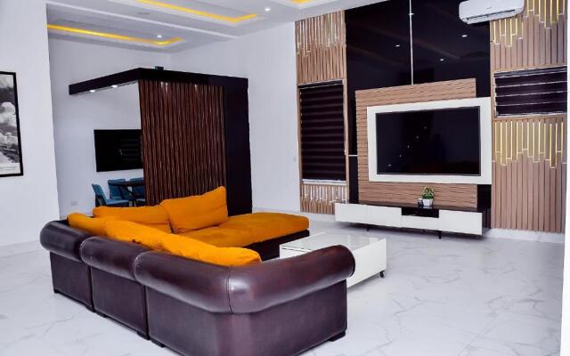 Well Furnished Luxury 1 Bedroom @ America Luxury Extended Stay