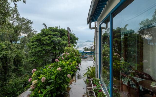 Hydrangea - 1br in Mussoorie by Roamhome