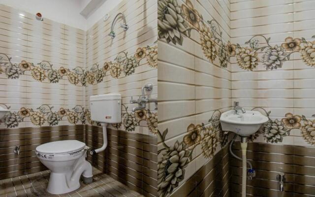 Flagship Hotel Manisha Palace