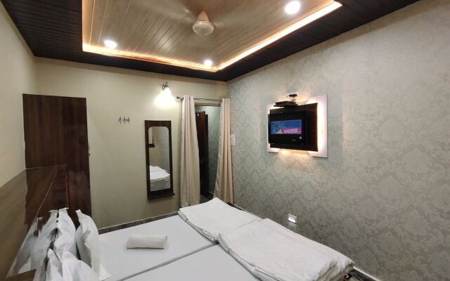 Hotel Shivratri Guest House