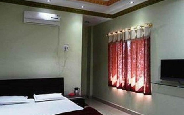 Hotel Parvati Palace
