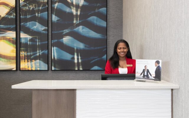 Delta Hotels by Marriott Detroit Novi