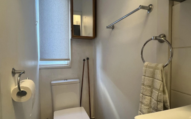Impeccable 1 Bedroom Flat in Central London
