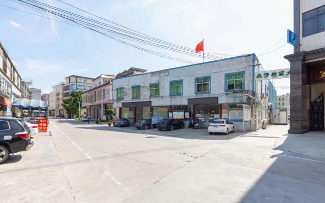 Zhuobei Baili Hotel (Jieyang High-speed Railway Station)