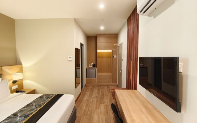 Zoom Hotel