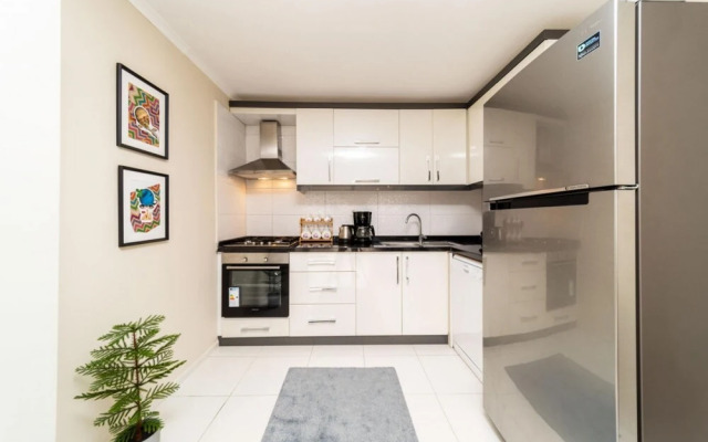 Missafir Exquisite Flat Near Hadrian s Gate