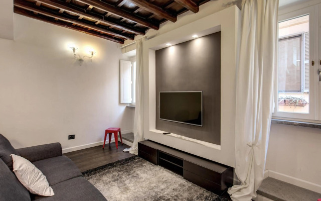 Campo de' Fiori Stylish White