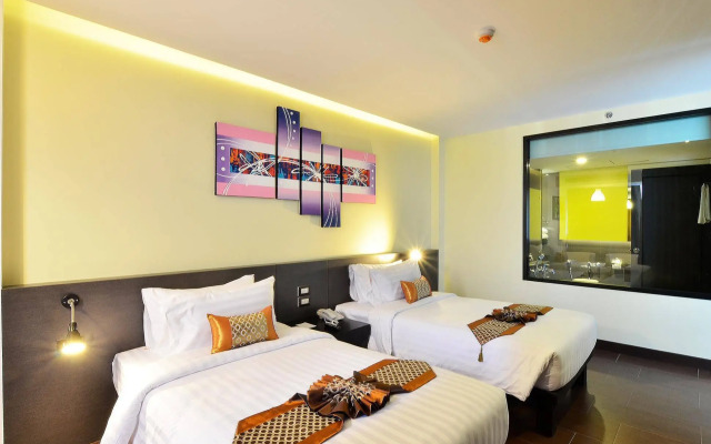 Lakkhana Poolside Resort