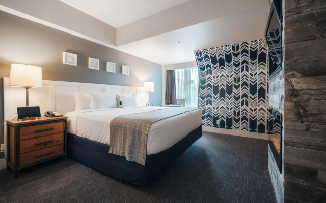 Summit Lodge Boutique Hotel