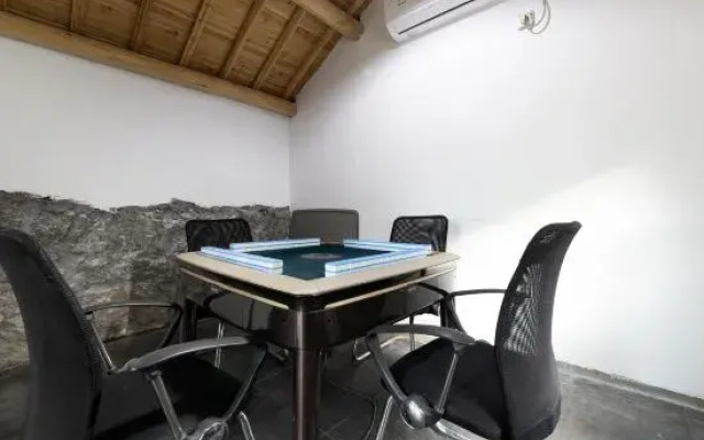 Yinju Shanshui Holiday Hotel