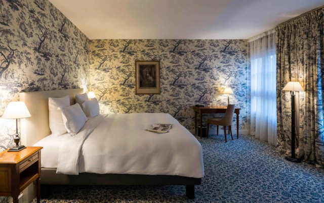 Aigle Noir Hotel Fontainebleau -  MGallery Collection