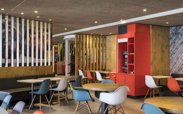 ibis Saint Quentin En Yvelines Velodrome