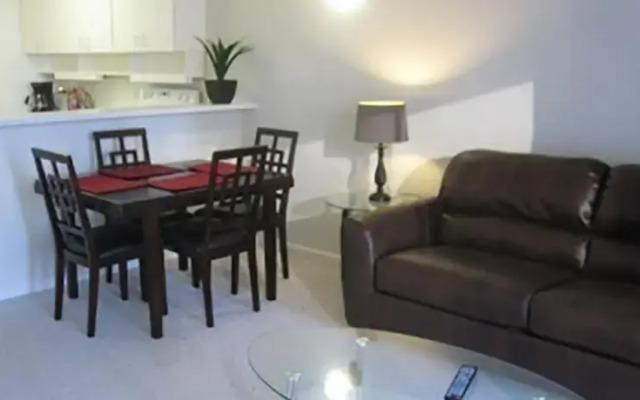Studio Apartment Near Financial District