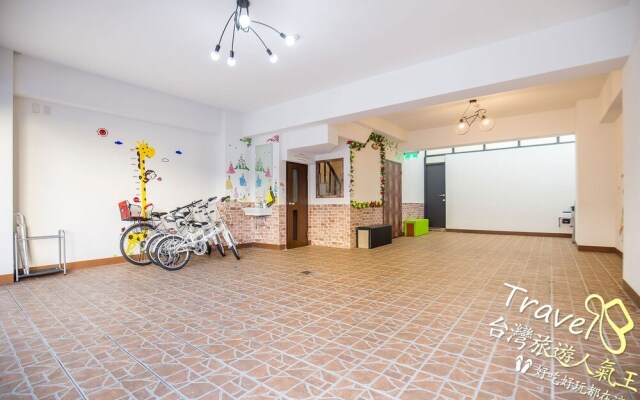 J.S 23 Kids Homestay