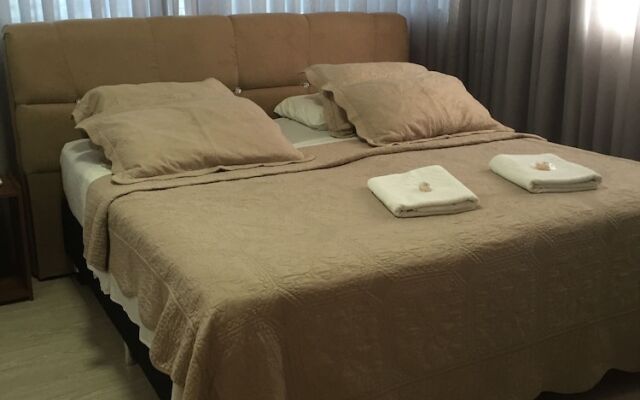 Vila Alaide Praia Hotel